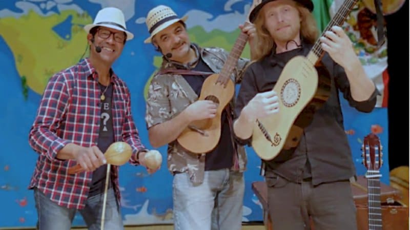 Bilde for Barnelørdag: Tres Musicos