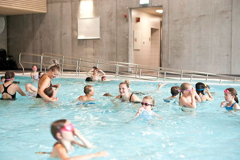 Bilde for Høstferie 2025: Bading og bowling på Vestkanten
